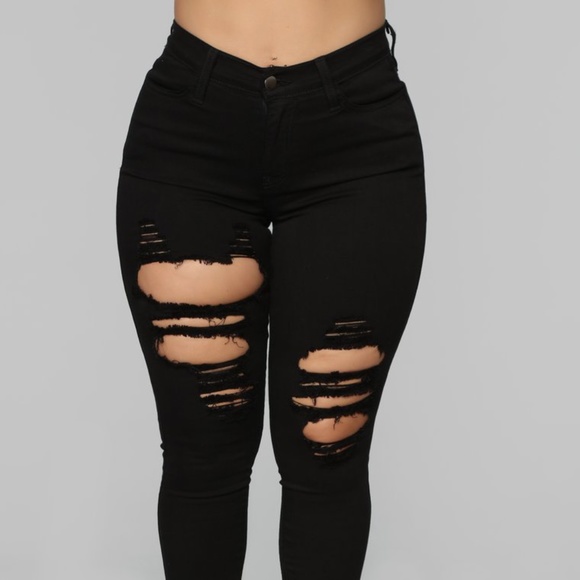 Fashion Nova Skinny Jeans - Picture 2 of 3